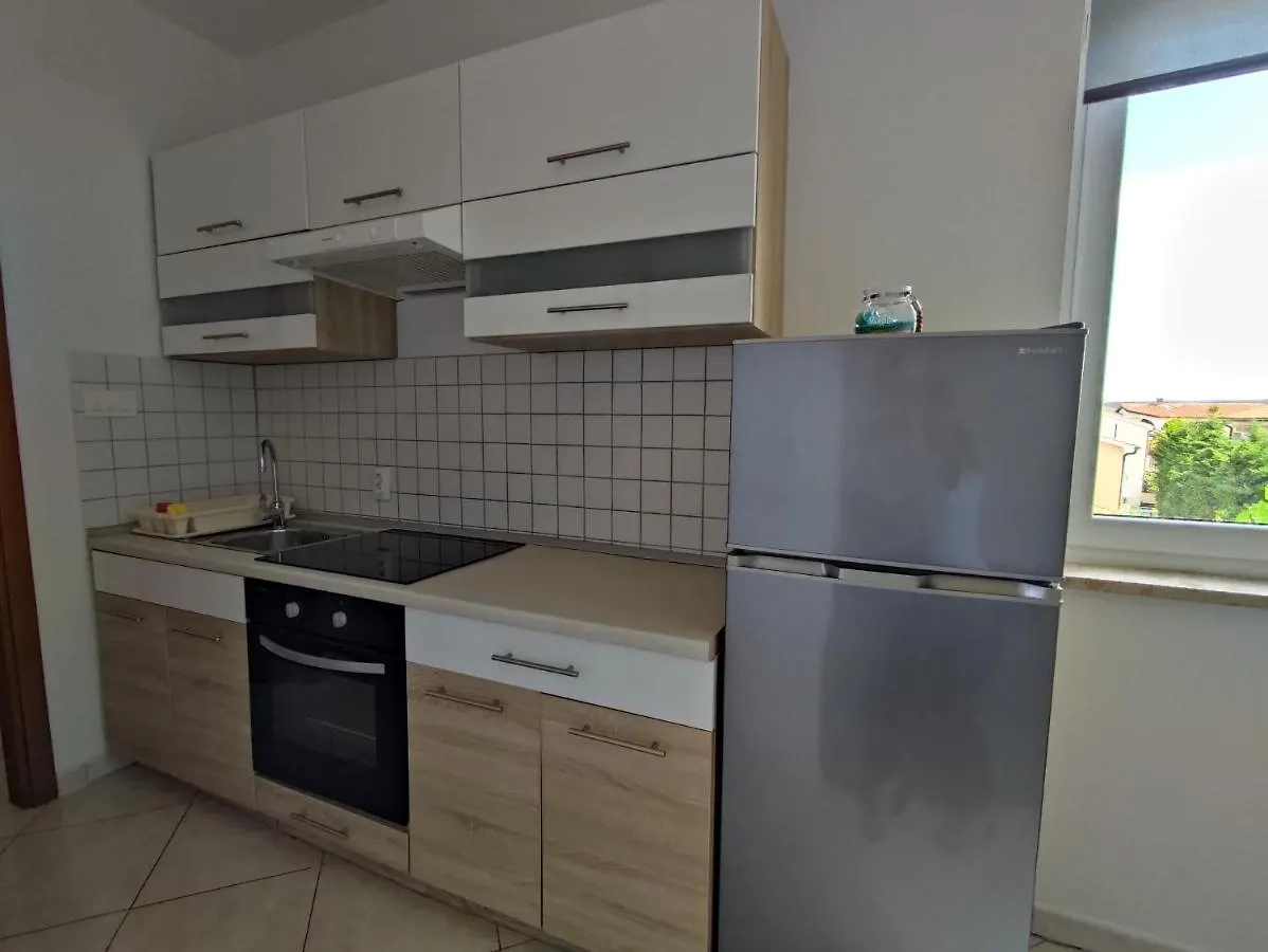 Three Lions Apartment Pula