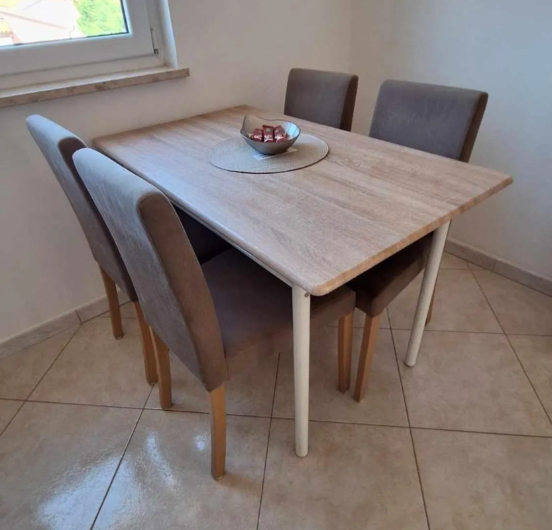 Three Lions Apartment Pula 0*,  Croatia
